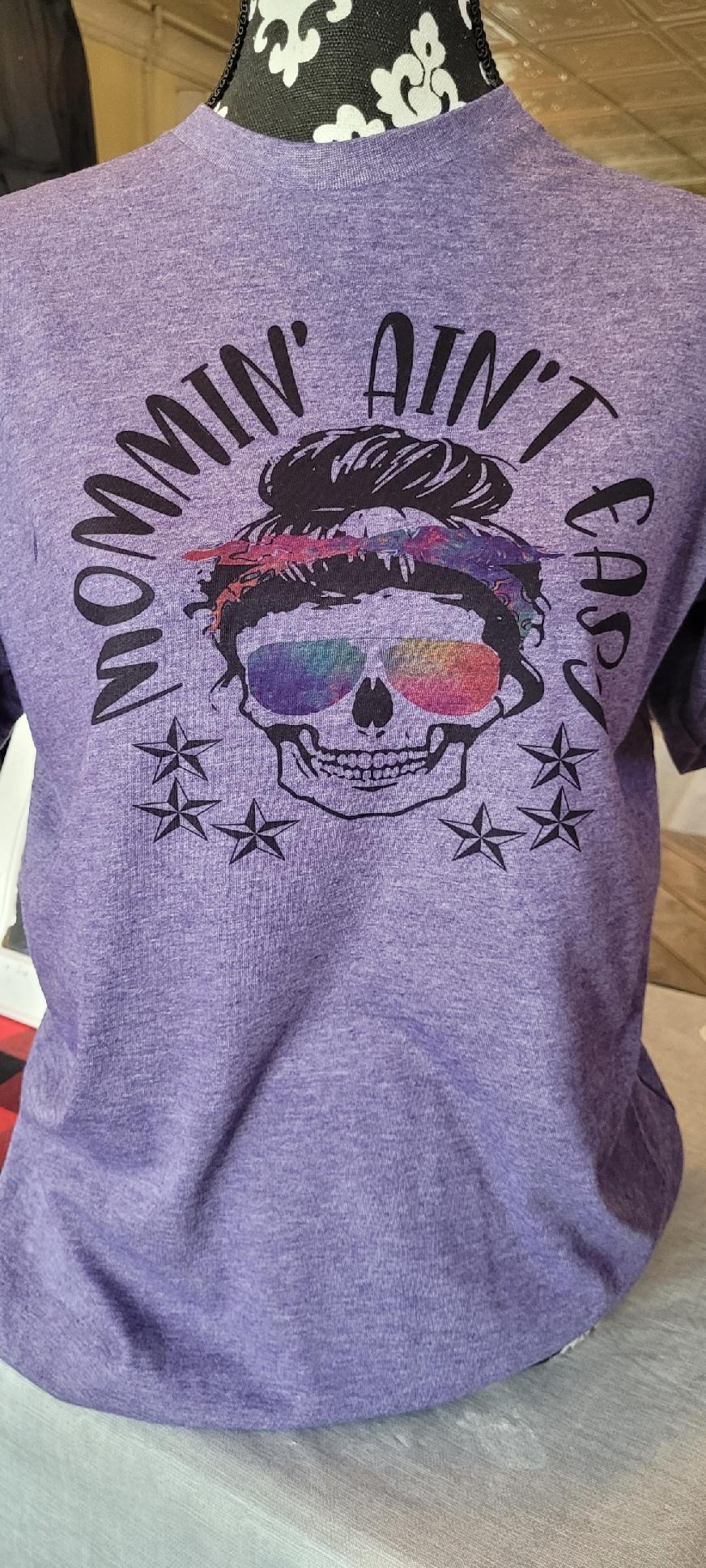 Mommin’ TSHIRT