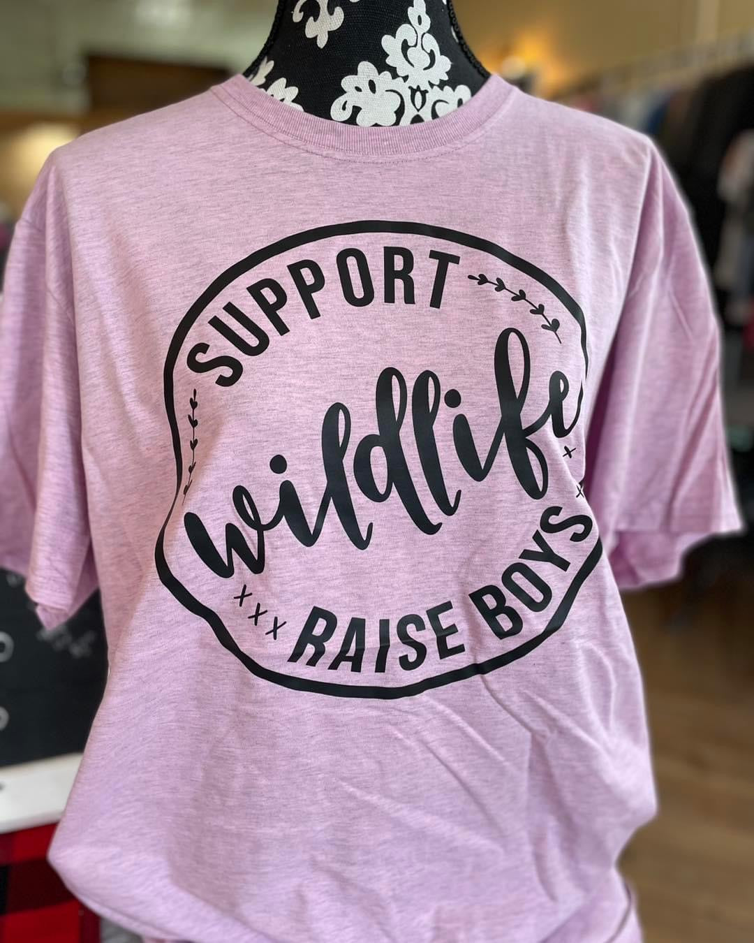 Boy Mom TSHIRT