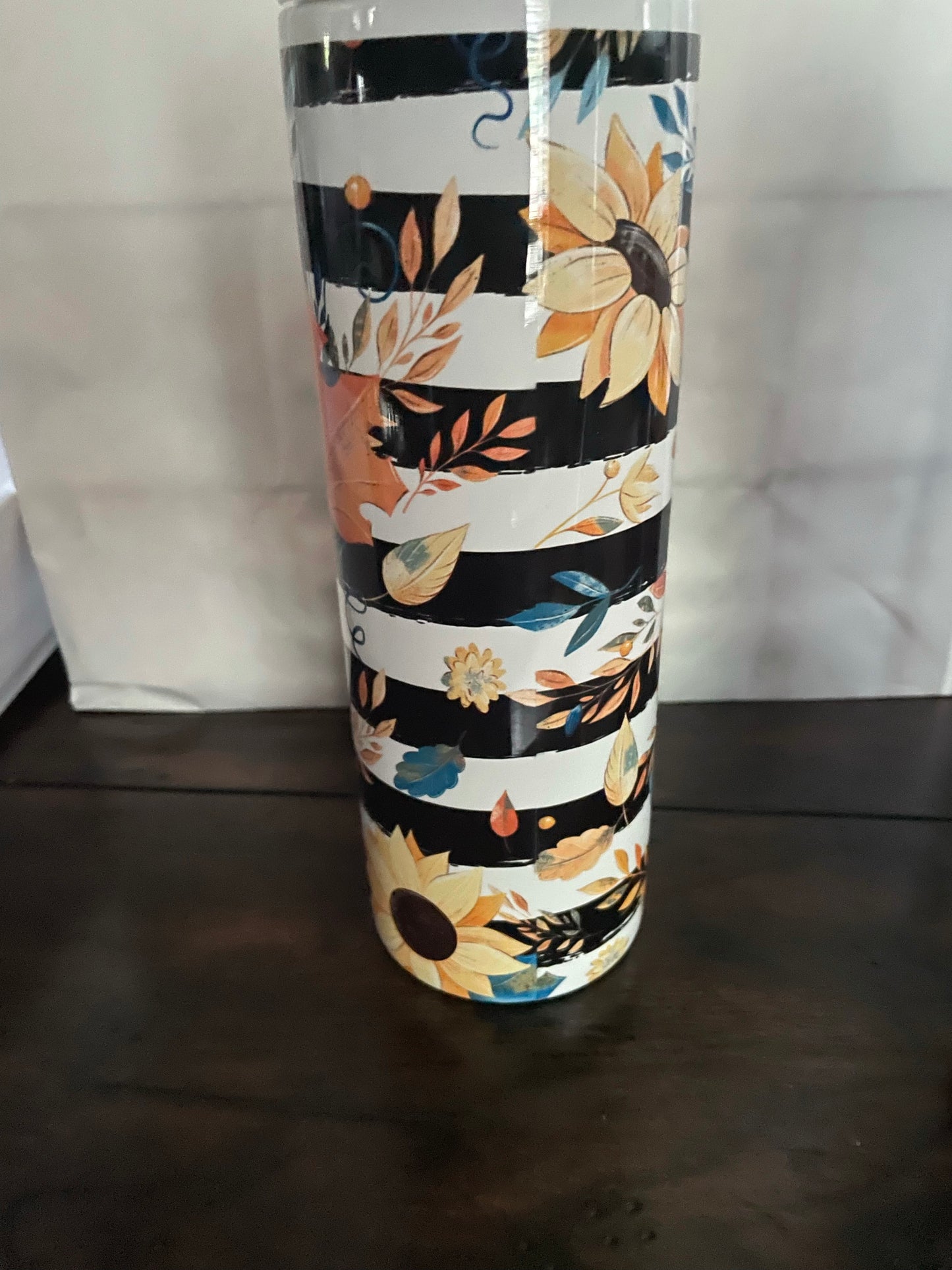 Sunflowers and Strips 20 ounce tumbler