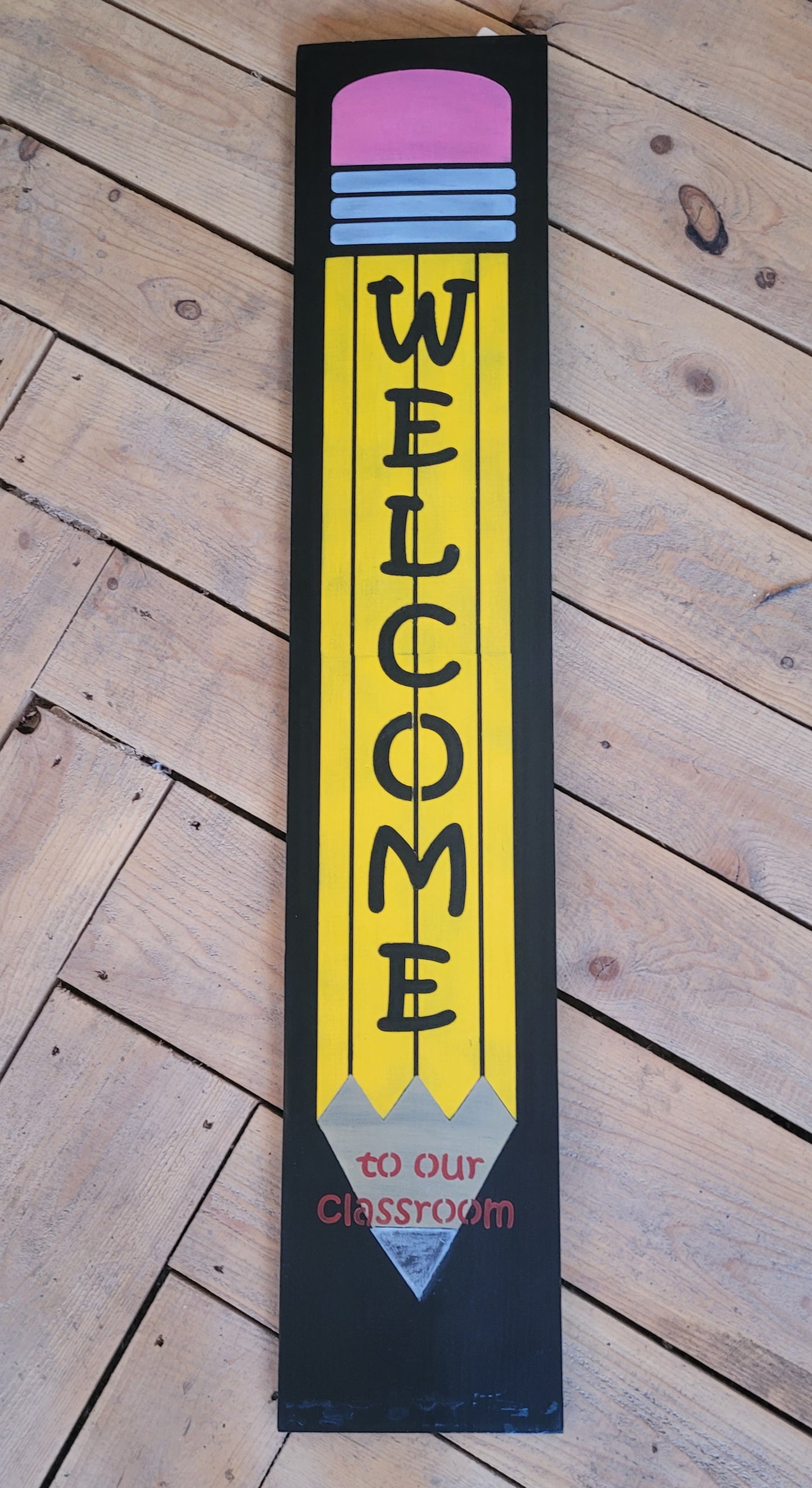 2 P'S in a Pod Welcome Pencil Sign