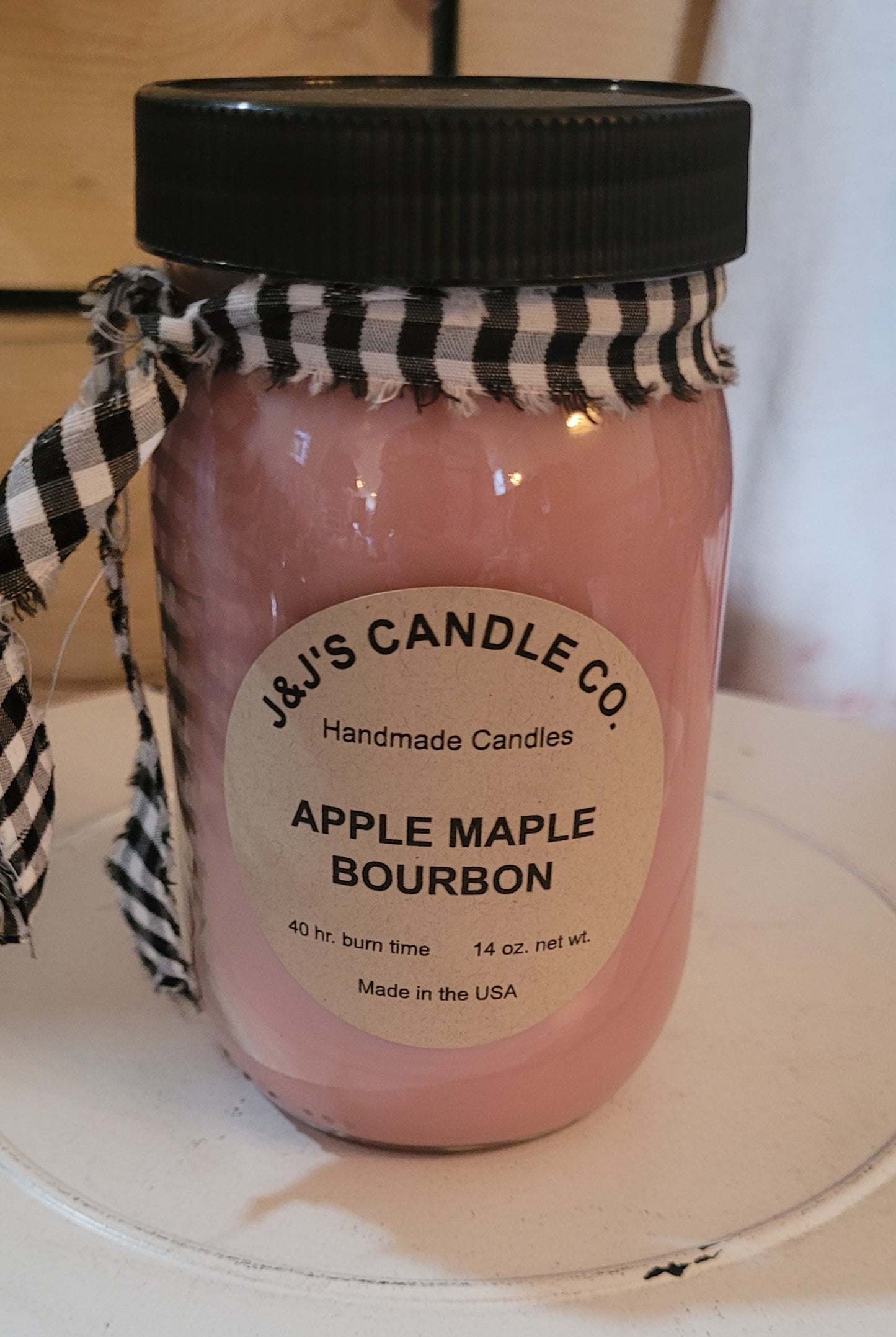 J&J's Candle Co. Apple Maple Bourbon