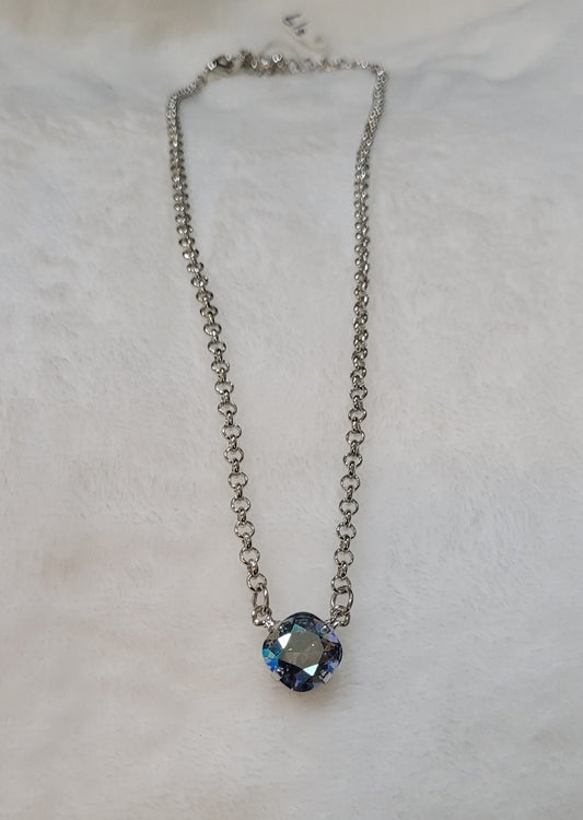 Royalty Pendant Necklace Mermaid