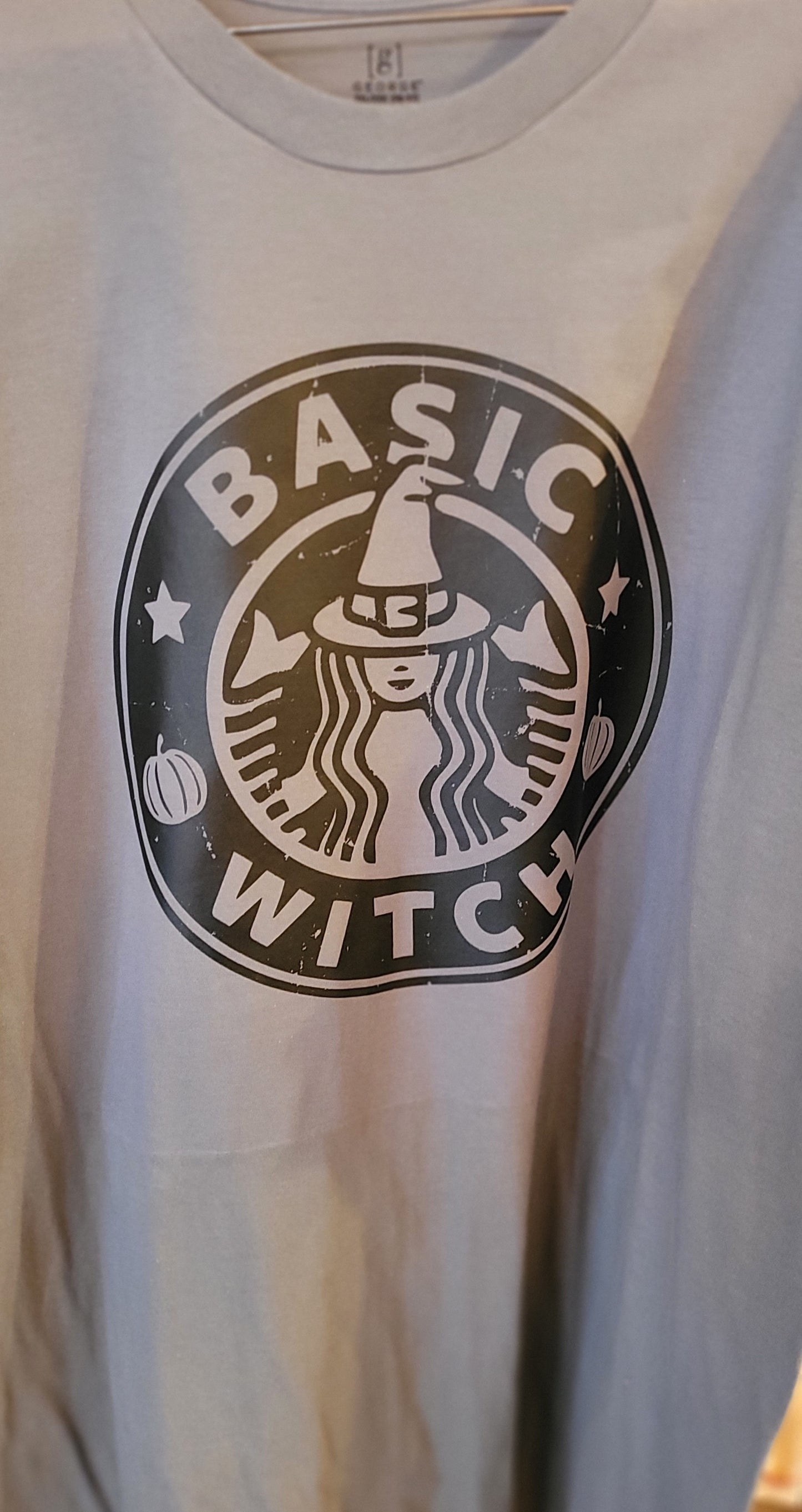 Basic Witch Tshirt