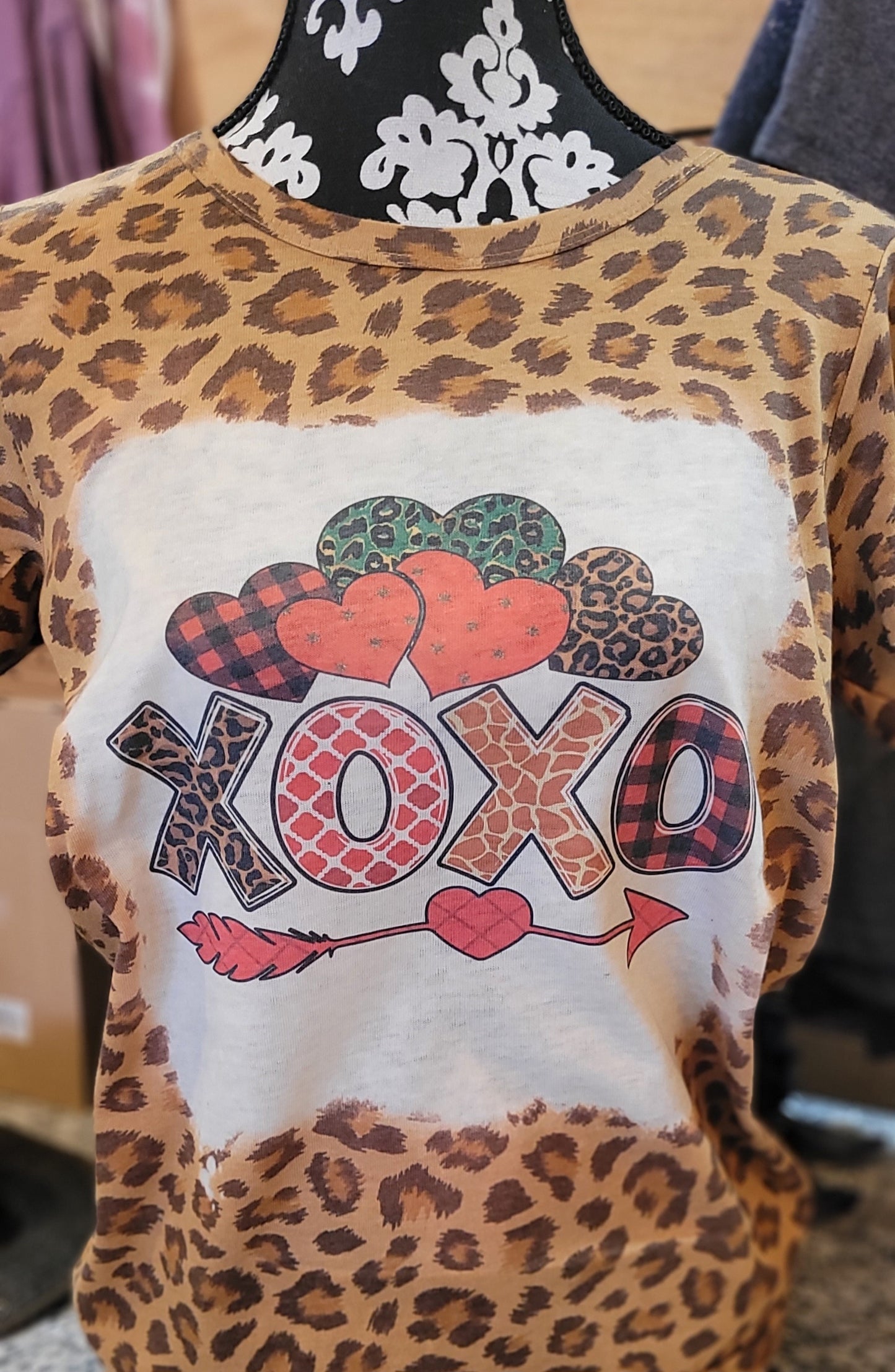 XOXO Leopard Bleached Tshirt