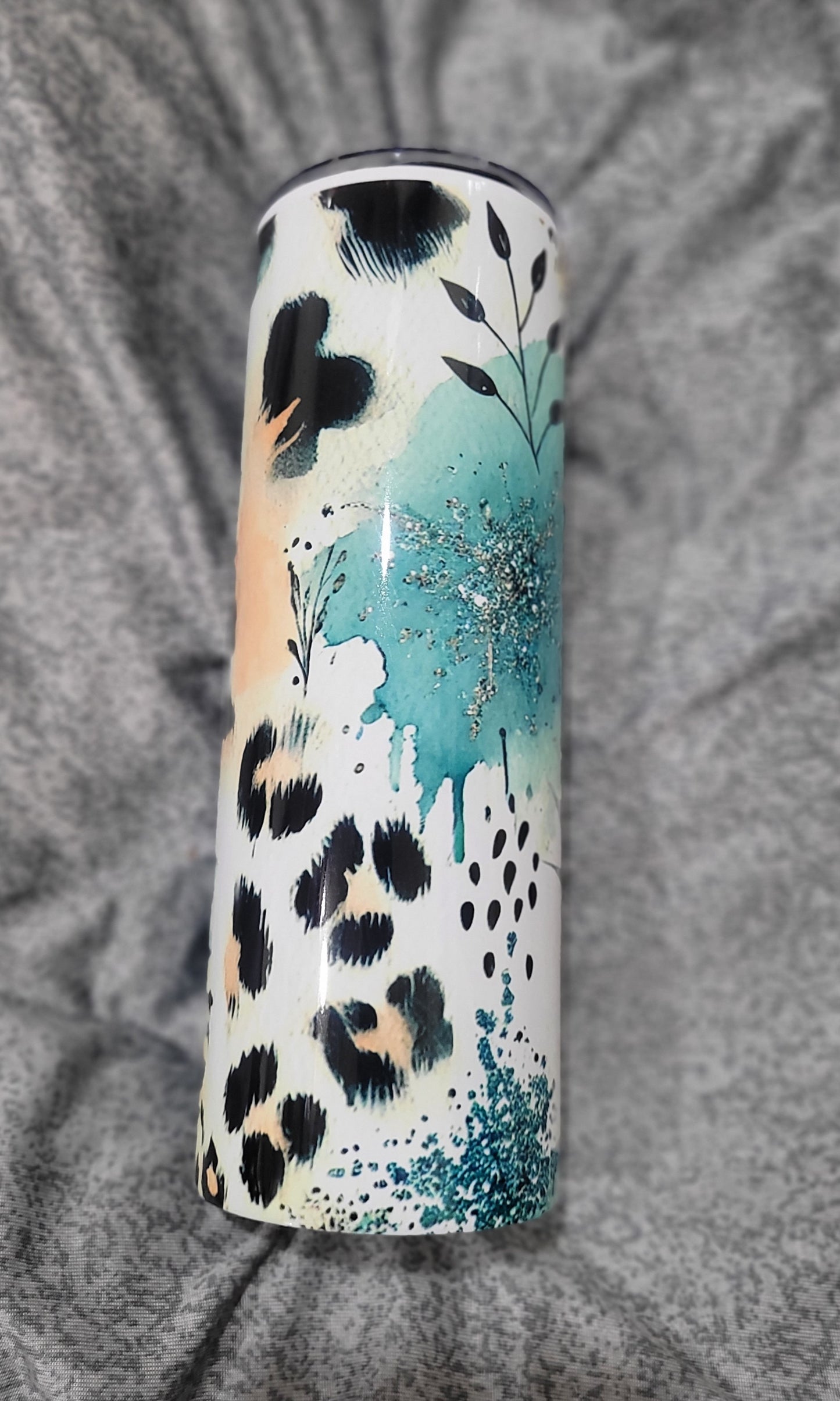 Leopard and Feathers 20 oz Tumbler